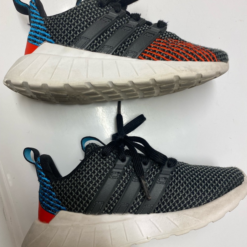 Adidas sneakers tenis shoes